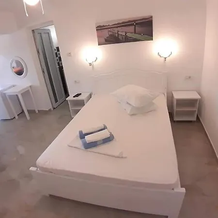 Casa Carmen Gasthuis Două Mai